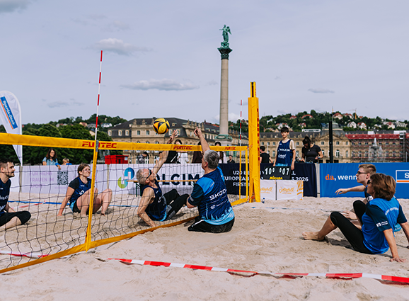 Sitzvolleyball